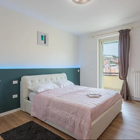 Modern Aparment Lago D'iseo/franciacorta * باراتِكو